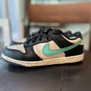 Nike Tiffany Dunks Low 3Y